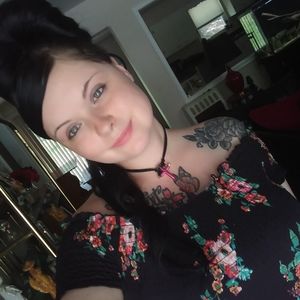 Meet your Posher, Amber